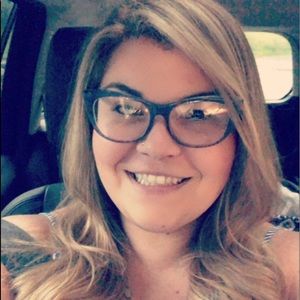 Meet your Posher, Melanie